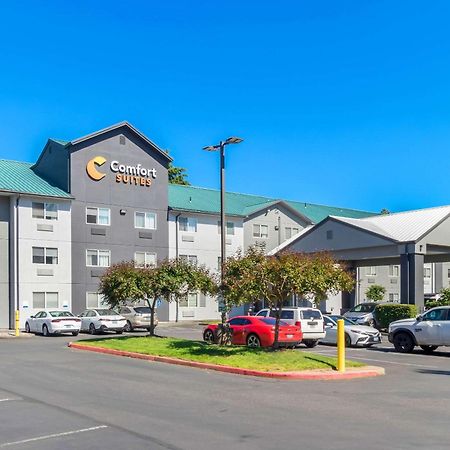 Comfort Suites Portland Airport Exteriör bild