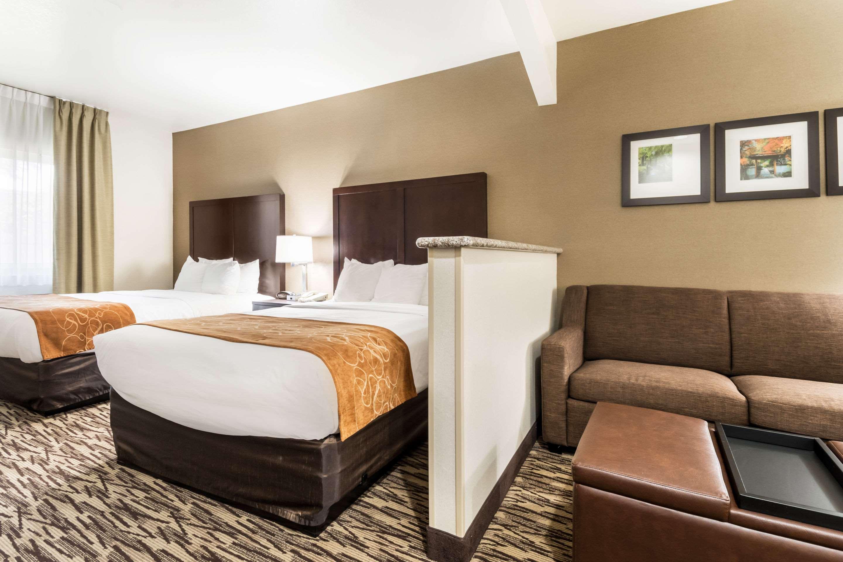 Comfort Suites Portland Airport Exteriör bild