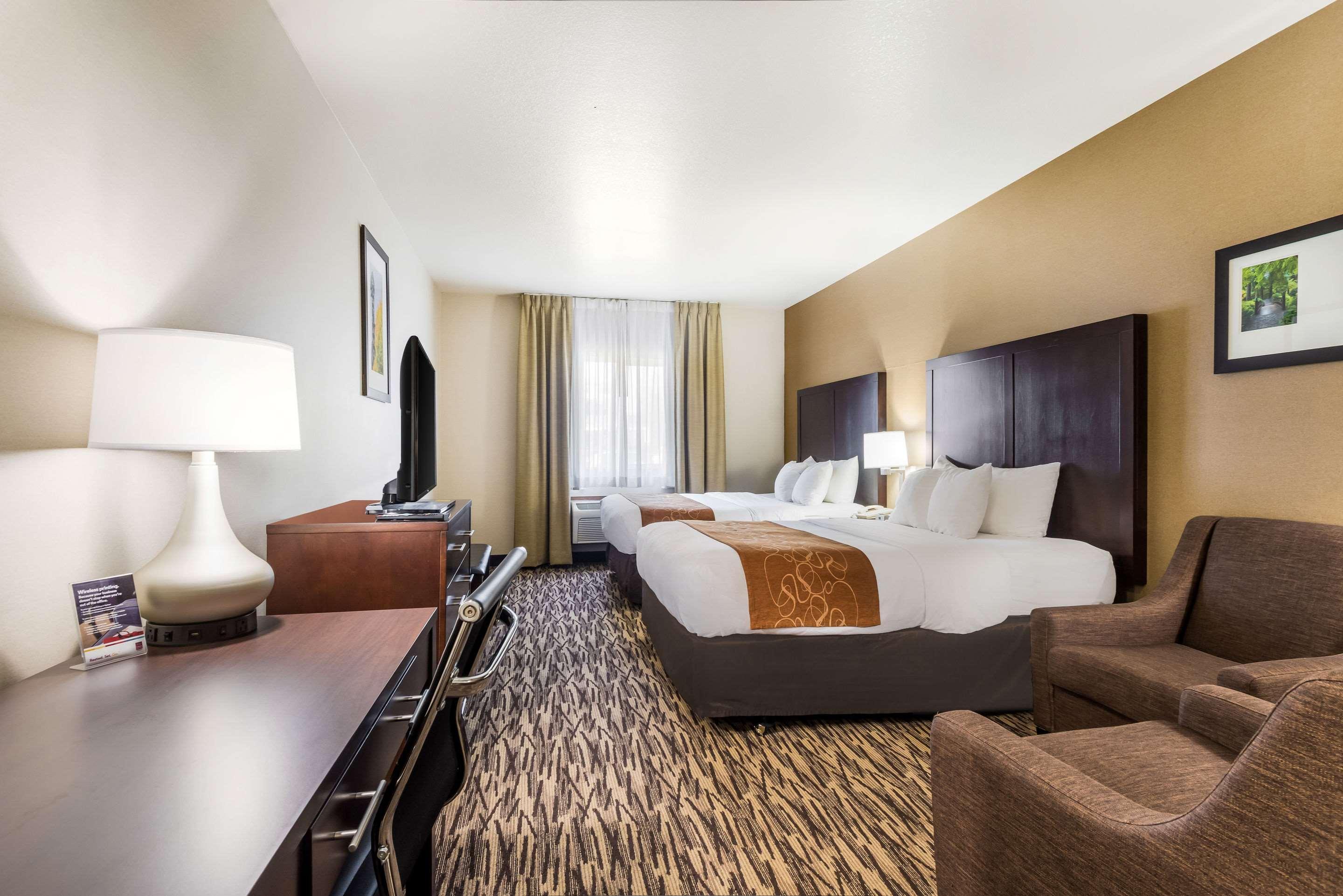 Comfort Suites Portland Airport Exteriör bild