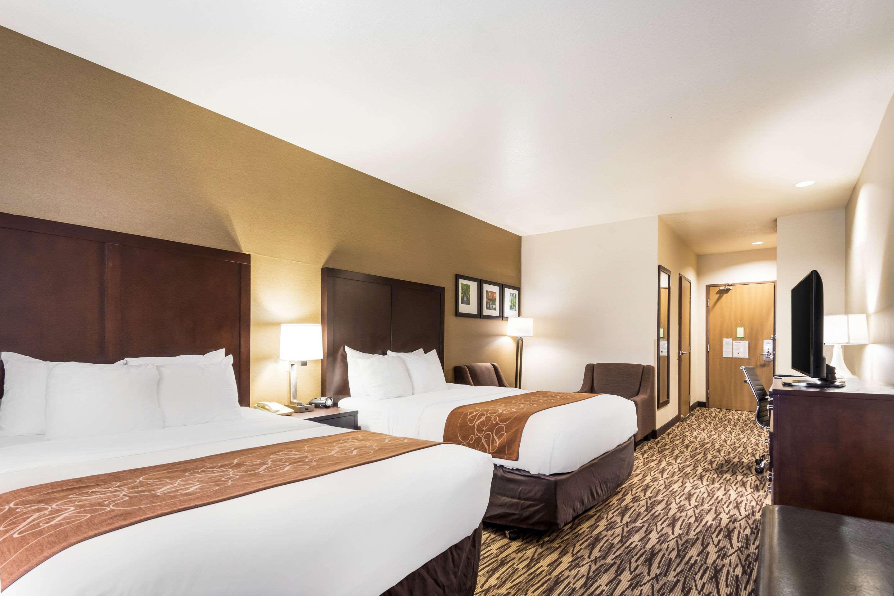 Comfort Suites Portland Airport Exteriör bild