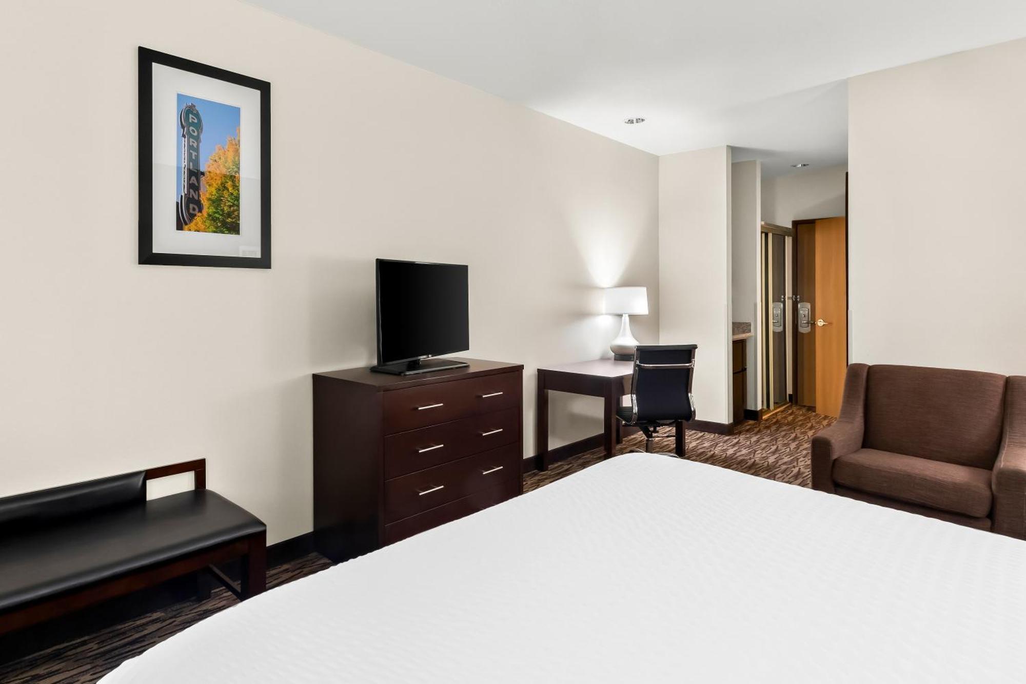 Comfort Suites Portland Airport Exteriör bild