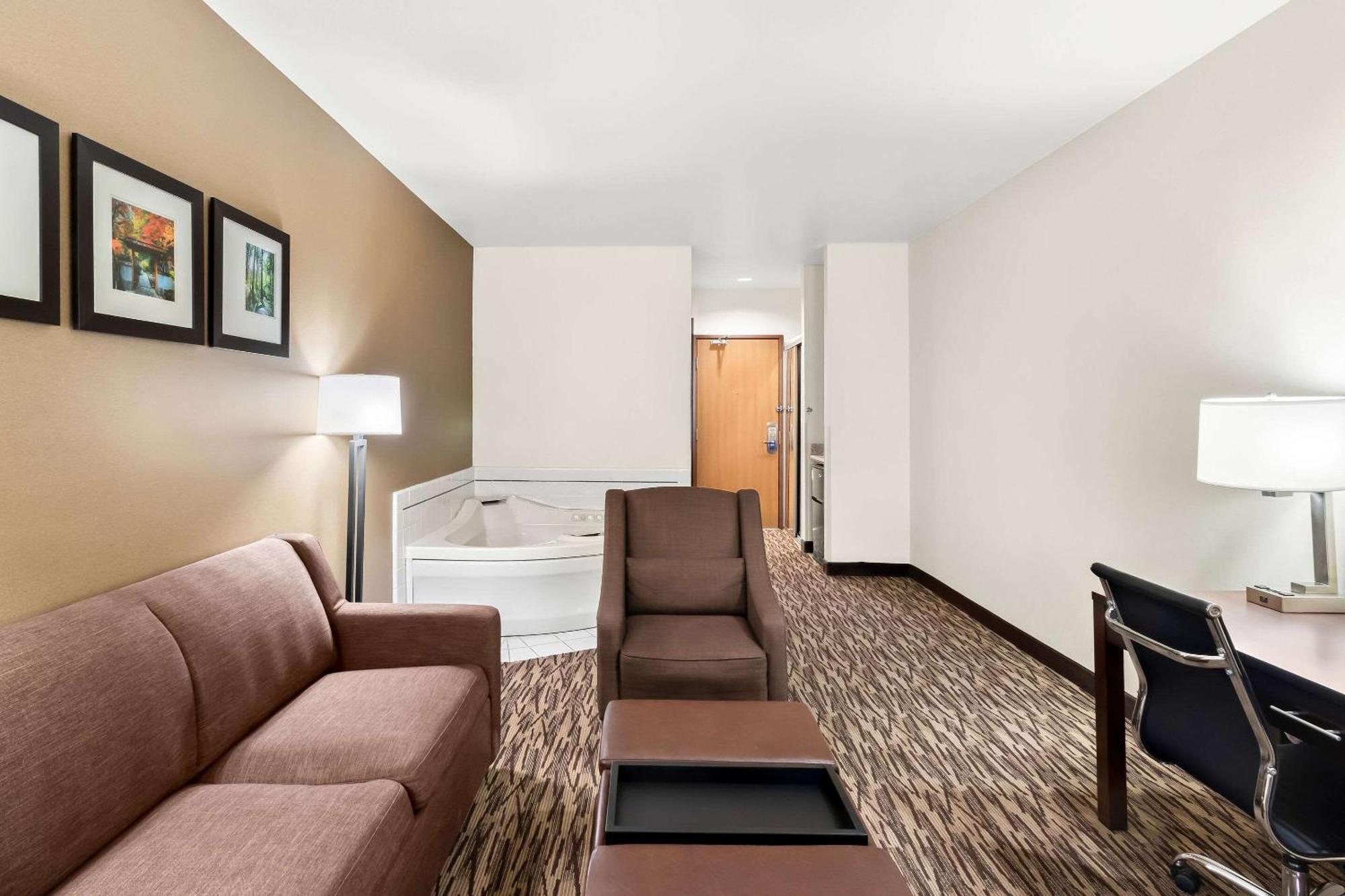 Comfort Suites Portland Airport Exteriör bild