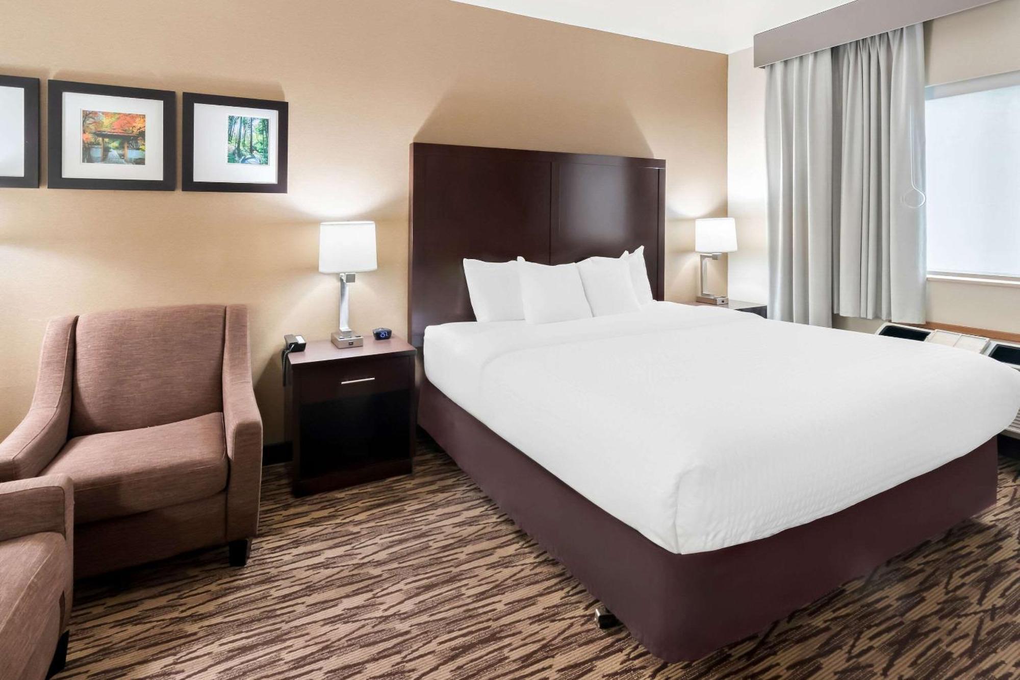 Comfort Suites Portland Airport Exteriör bild
